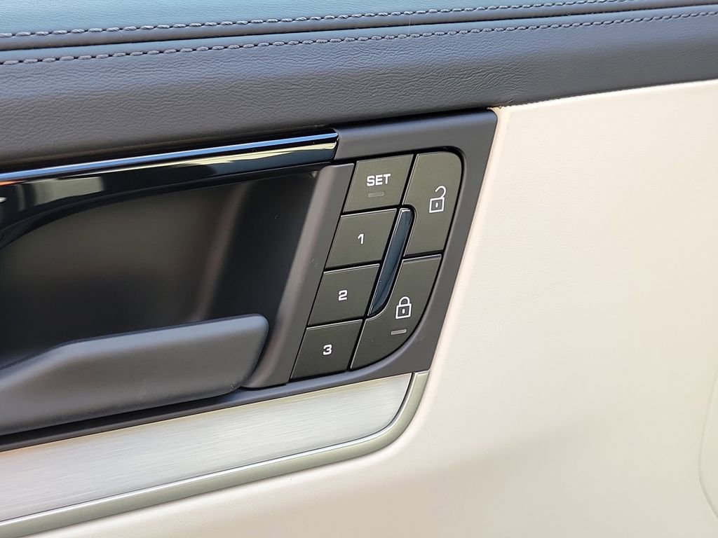 New 2026 Porsche Cayenne S AWD/4WD image 25