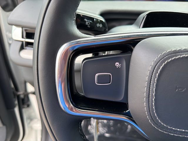 New 2027 Lincoln Navigator Reserve w/ Jet Appearance Package AWD/4WD image 27