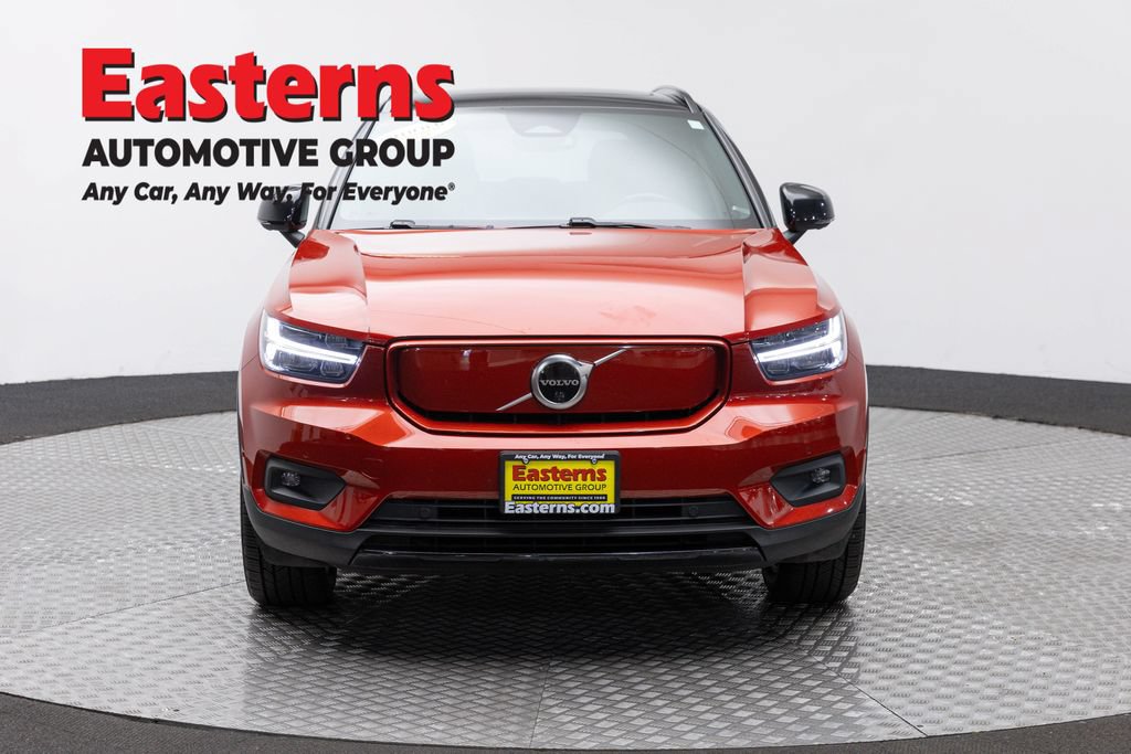 Used 2022 Volvo XC40 P8 Recharge Plus AWD/4WD image 2