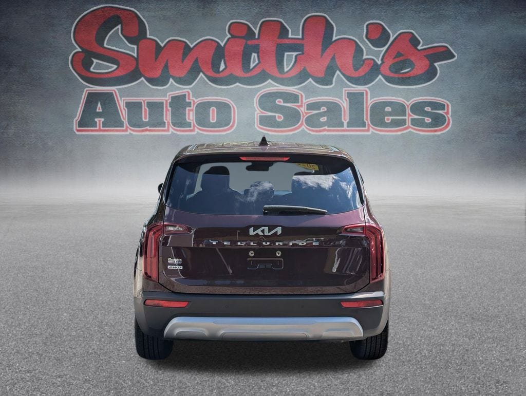 Used 2022 Kia Telluride LX AWD/4WD image 5