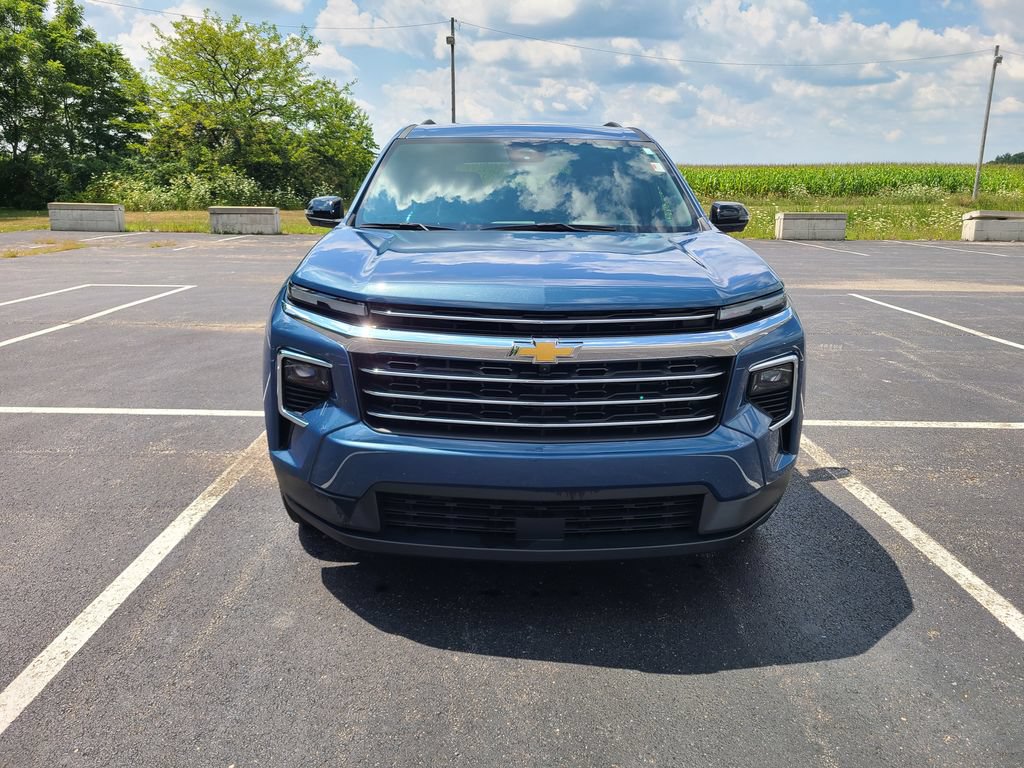Used 2024 Chevrolet Traverse LT FWD image 28