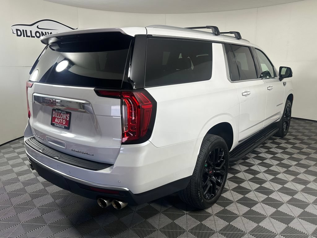 Used 2024 GMC Yukon XL Denali AWD/4WD image 9