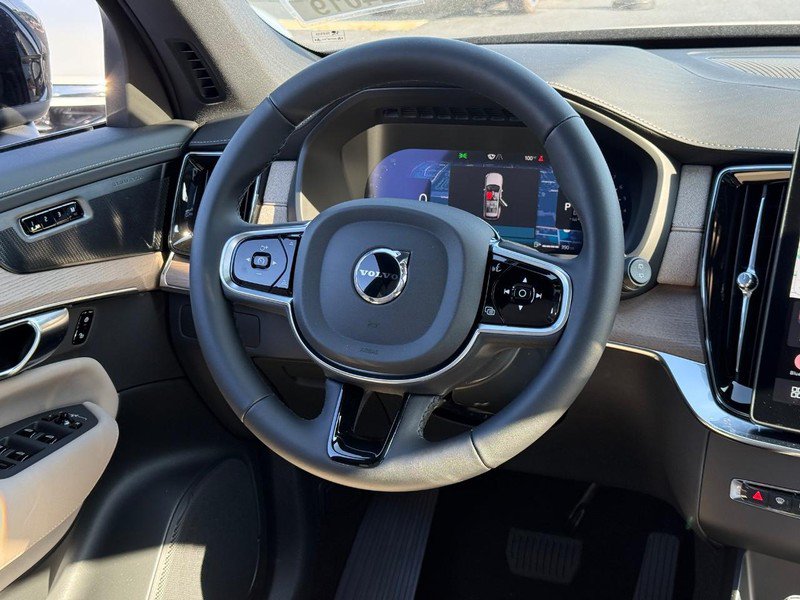 New 2026 Volvo XC90 B6 Plus w/ Protection Package AWD/4WD image 8