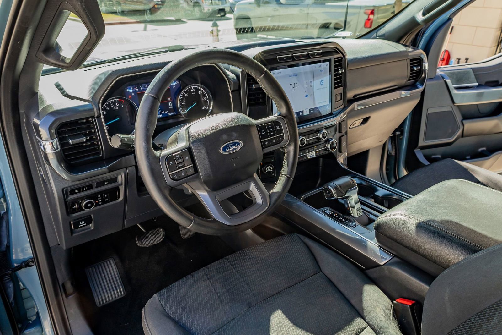 Used 2023 Ford F150 XLT w/ Equipment Group 302A High image 17