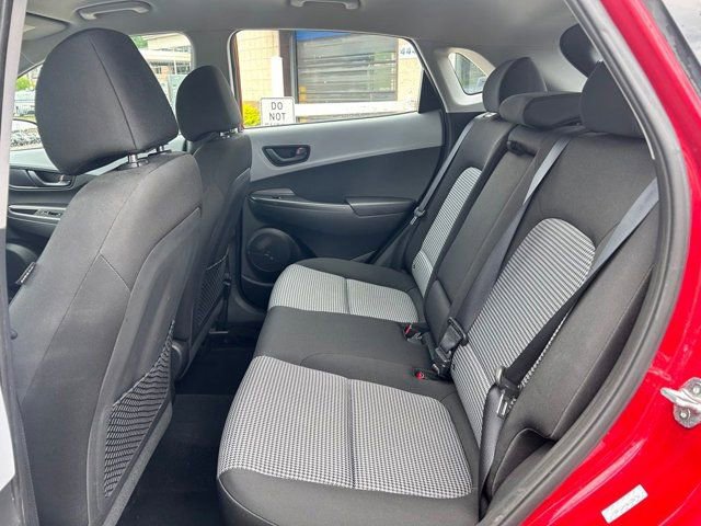 Used 2019 Hyundai Kona SE AWD/4WD image 9