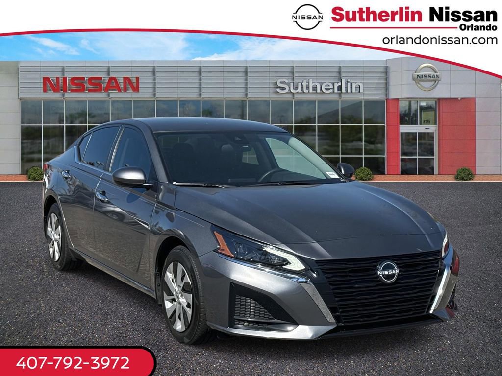 Certified 2023 Nissan Altima 2.5 S image 1