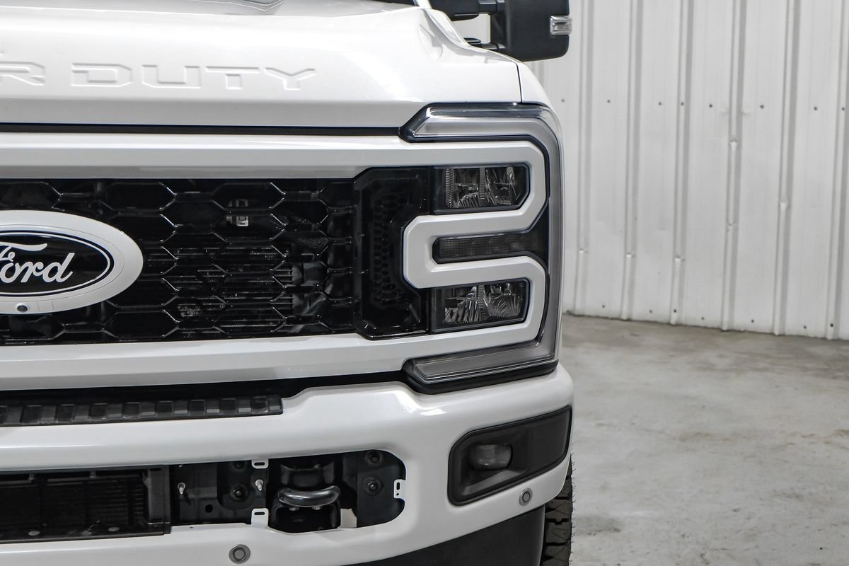 Used 2023 Ford F350 Lariat w/ Lariat Ultimate Package AWD/4WD image 49