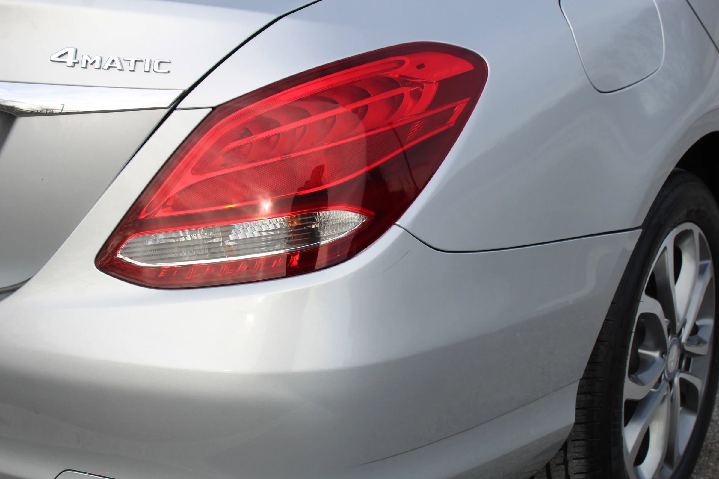 Used 2017 Mercedes-Benz C 300 4MATIC Sedan image 39