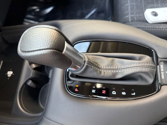 New 2026 Honda HR-V LX image 18