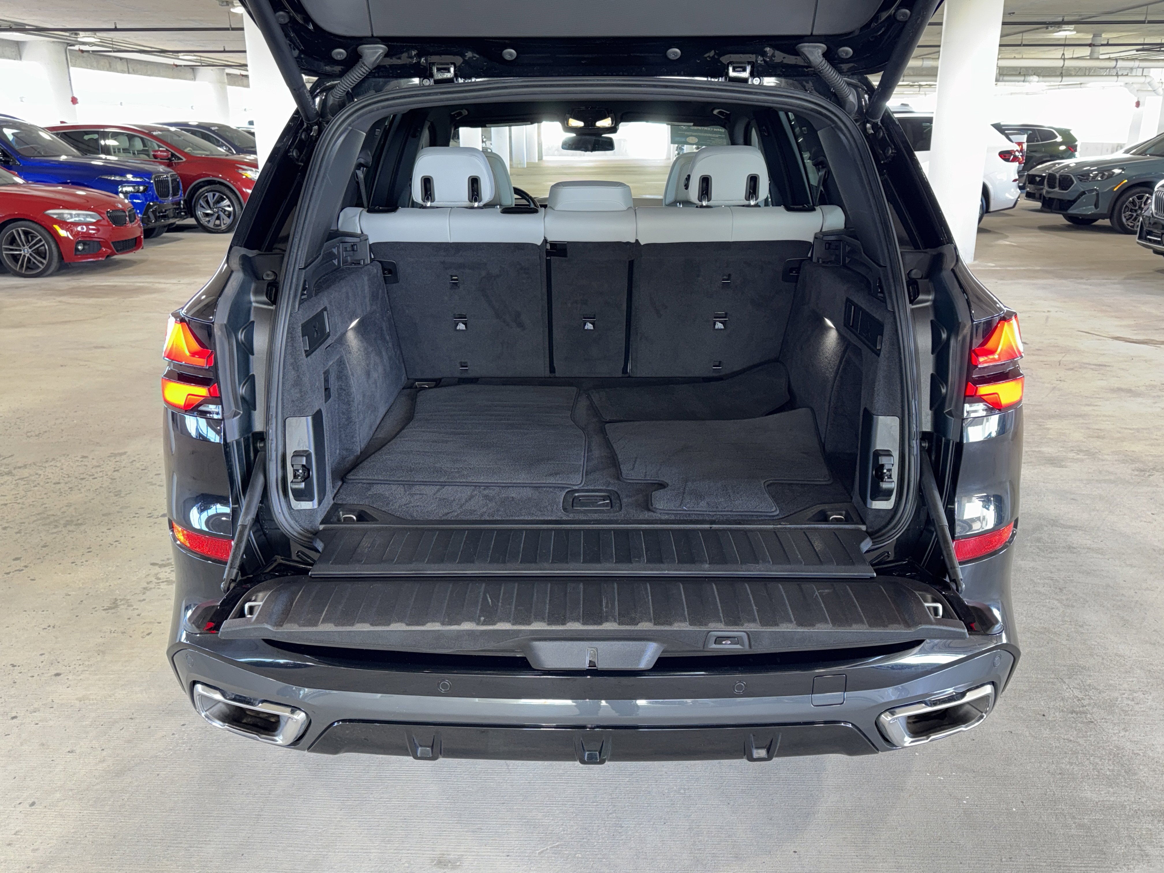 Certified 2025 BMW X5 xDrive40i w/ M Sport Package image 13