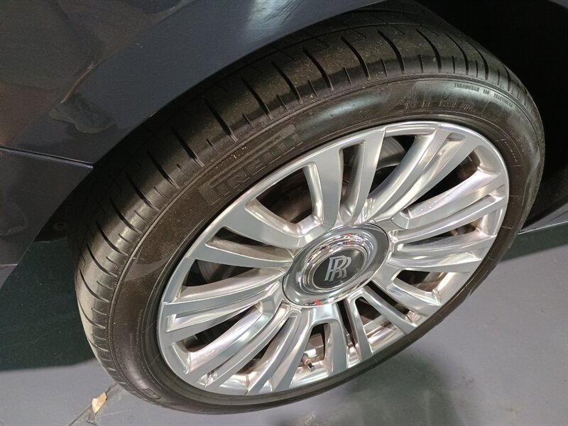 Used 2021 Rolls-Royce Ghost AWD/4WD image 75