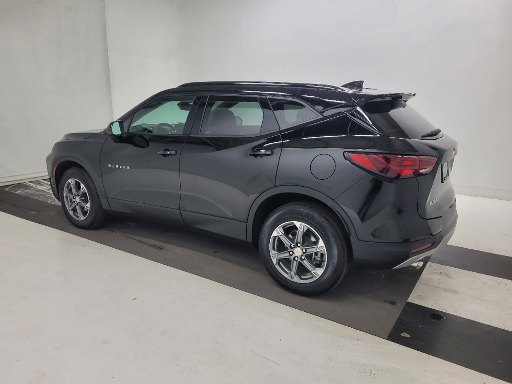 Used 2024 Chevrolet Blazer LT w/ Convenience Package image 3