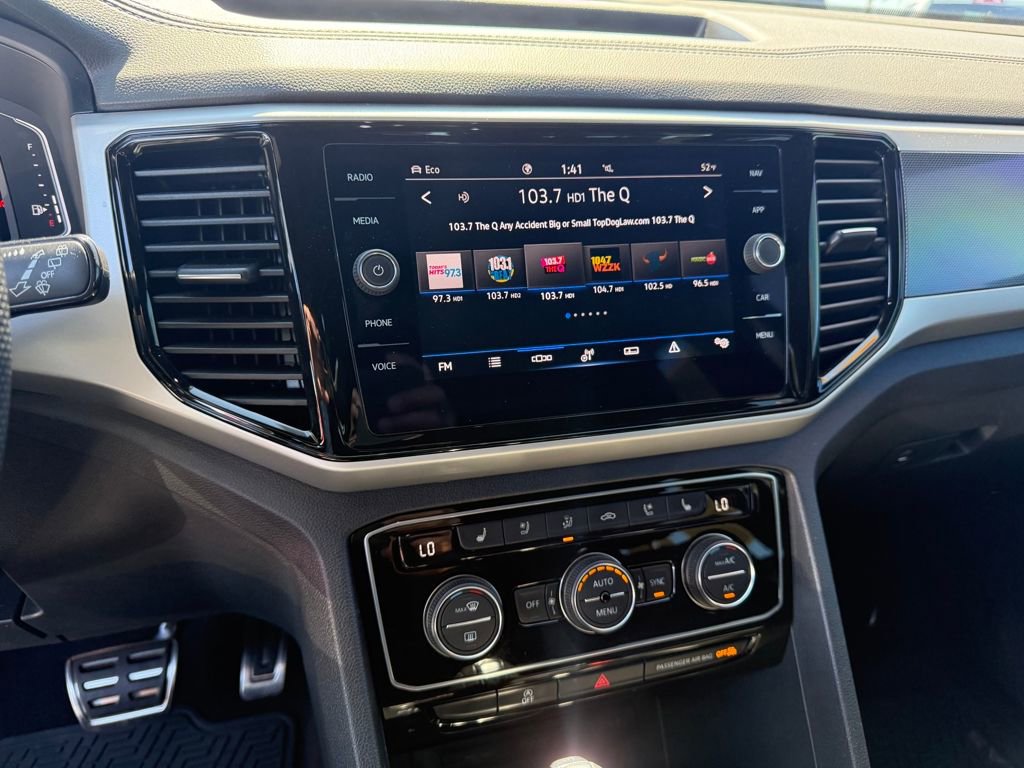 Used 2023 Volkswagen Atlas Cross Sport SEL Premium R-Line image 17