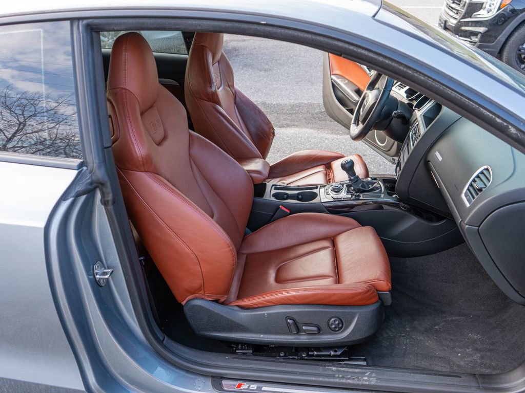 Used 2011 Audi S5 Premium Plus image 17