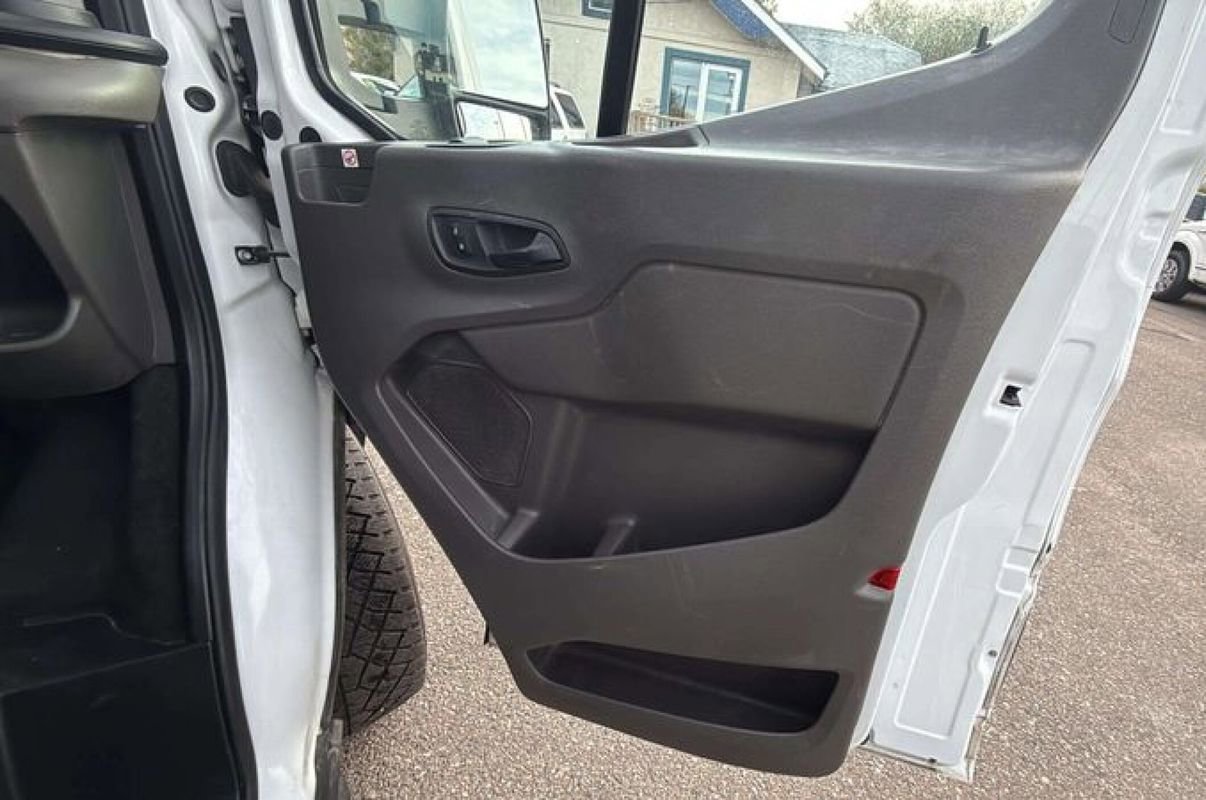 Used 2020 Ford Transit 250 Low Roof AWD image 17