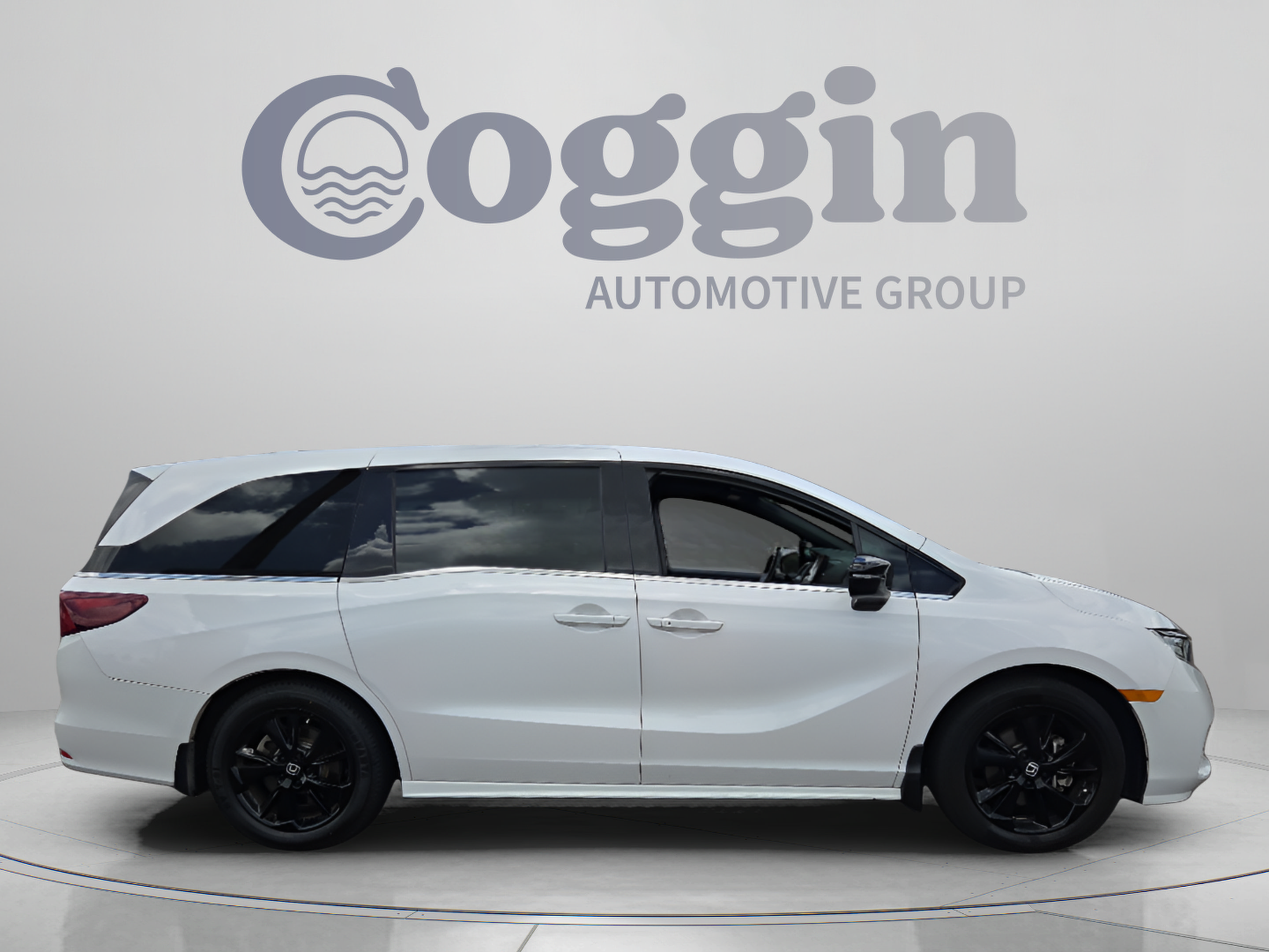 Certified 2024 Honda Odyssey Sport image 6