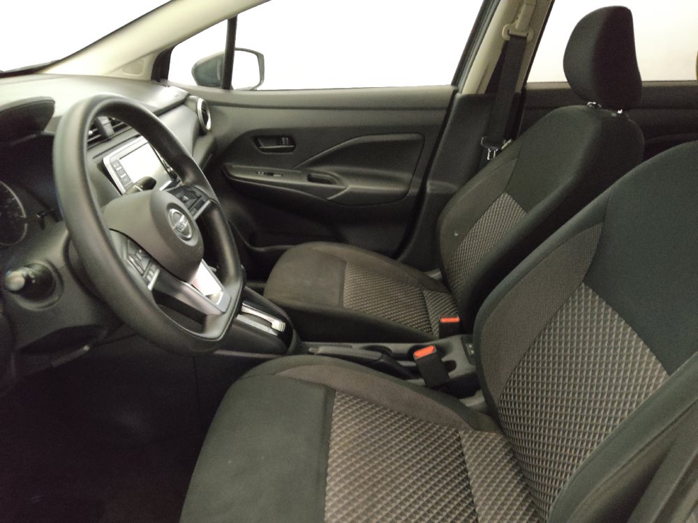 Used 2020 Nissan Versa S FWD image 17