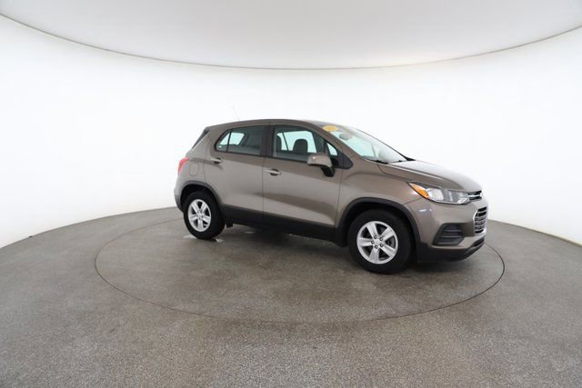 Used 2020 Chevrolet Trax LS image 25