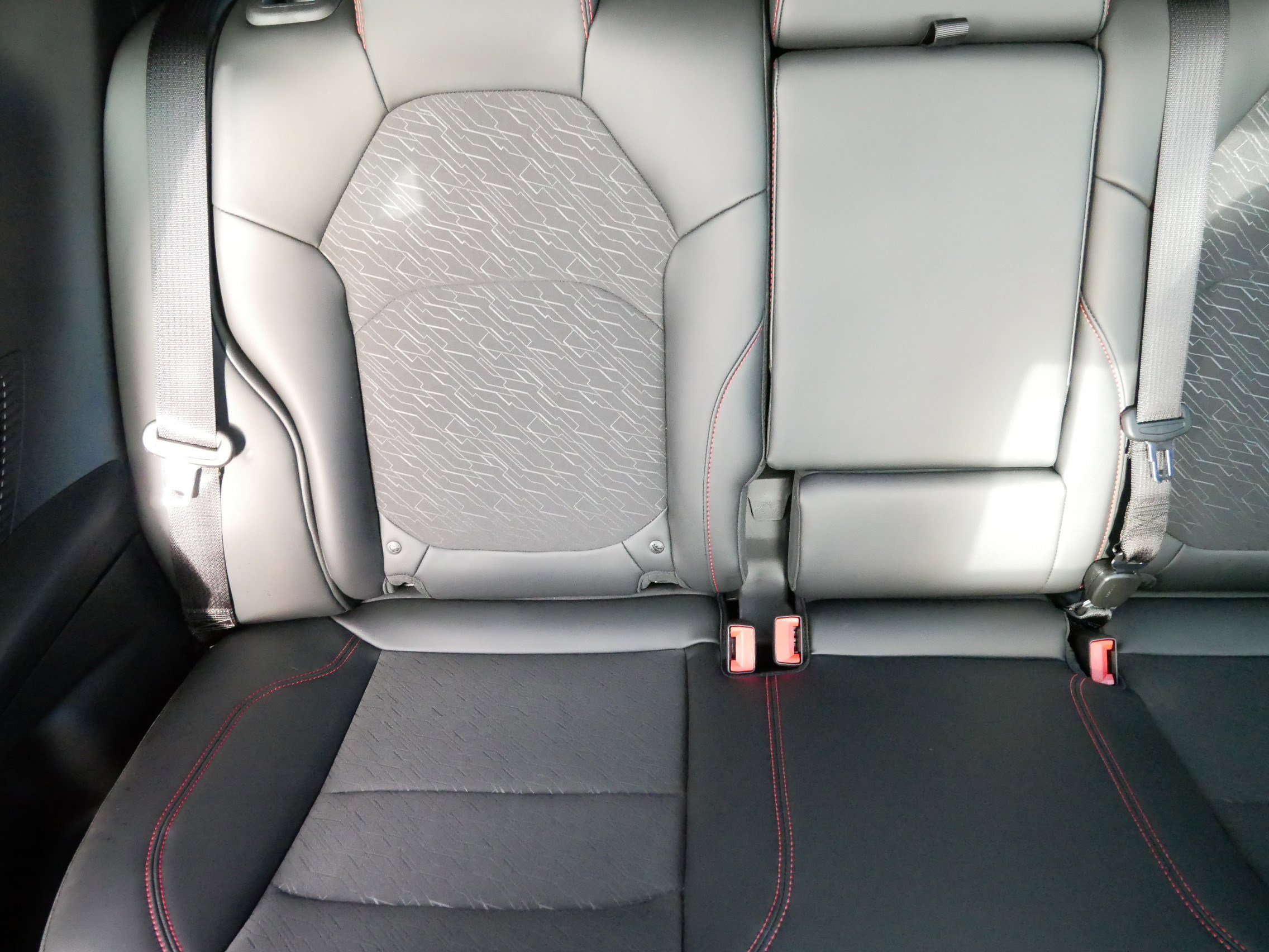 Used 2025 Dodge Charger R/T w/ Sun & Sound Package image 12