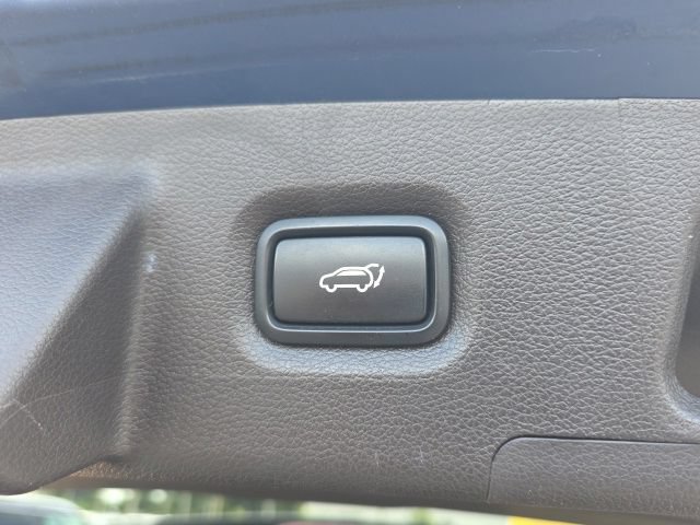 Used 2020 Hyundai Santa Fe Limited FWD image 26