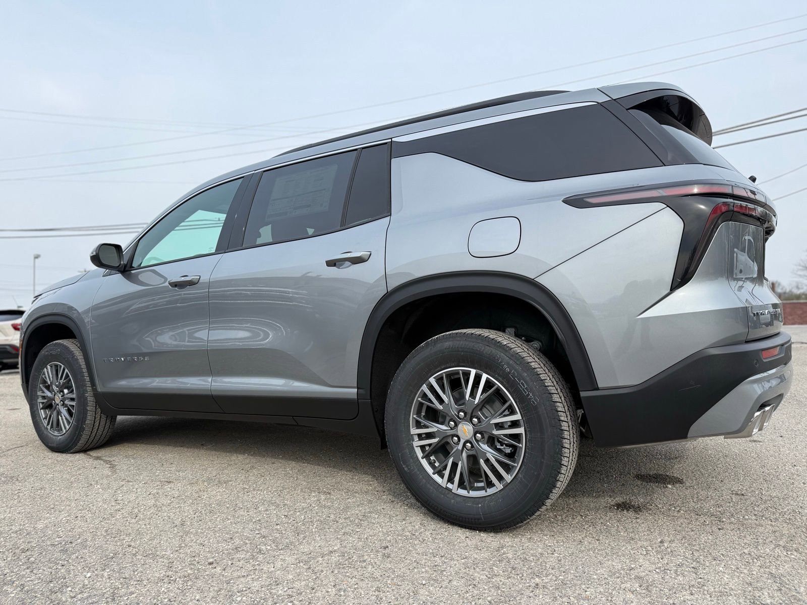 New 2026 Chevrolet Traverse LT image 5
