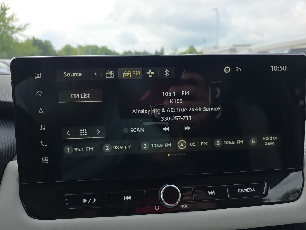 Used 2025 Mitsubishi Outlander SE FWD image 17