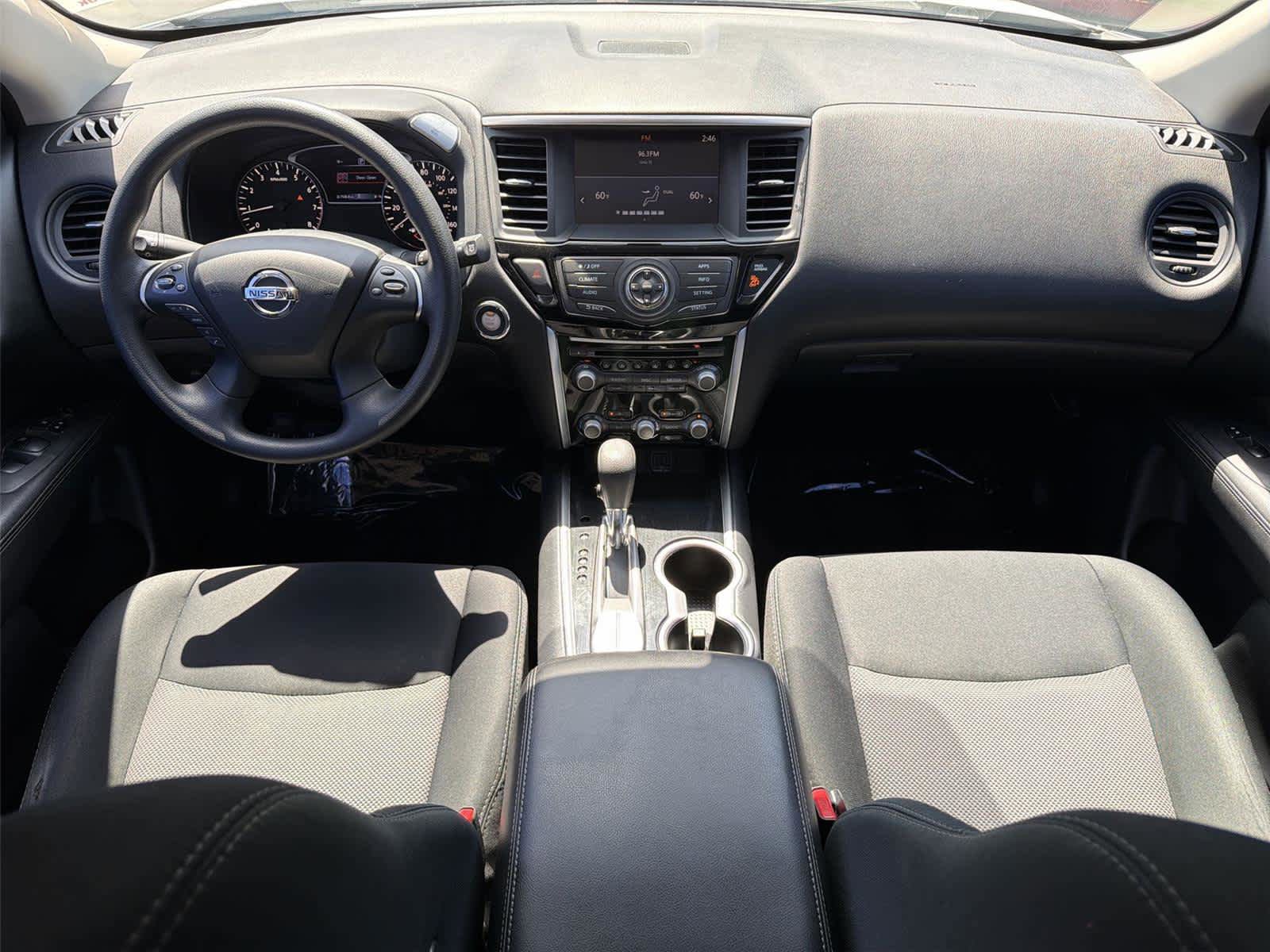 Used 2018 Nissan Pathfinder S FWD image 11