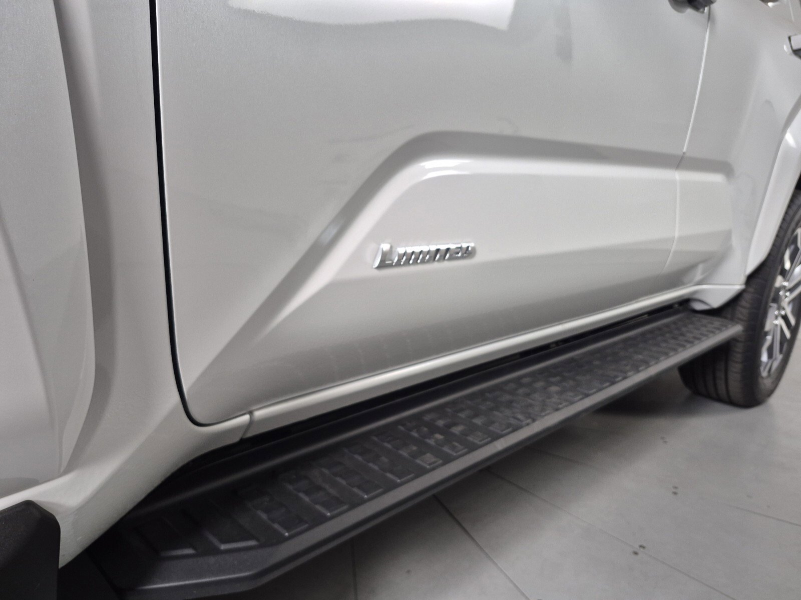 New 2026 Toyota 4Runner Limited AWD/4WD image 12