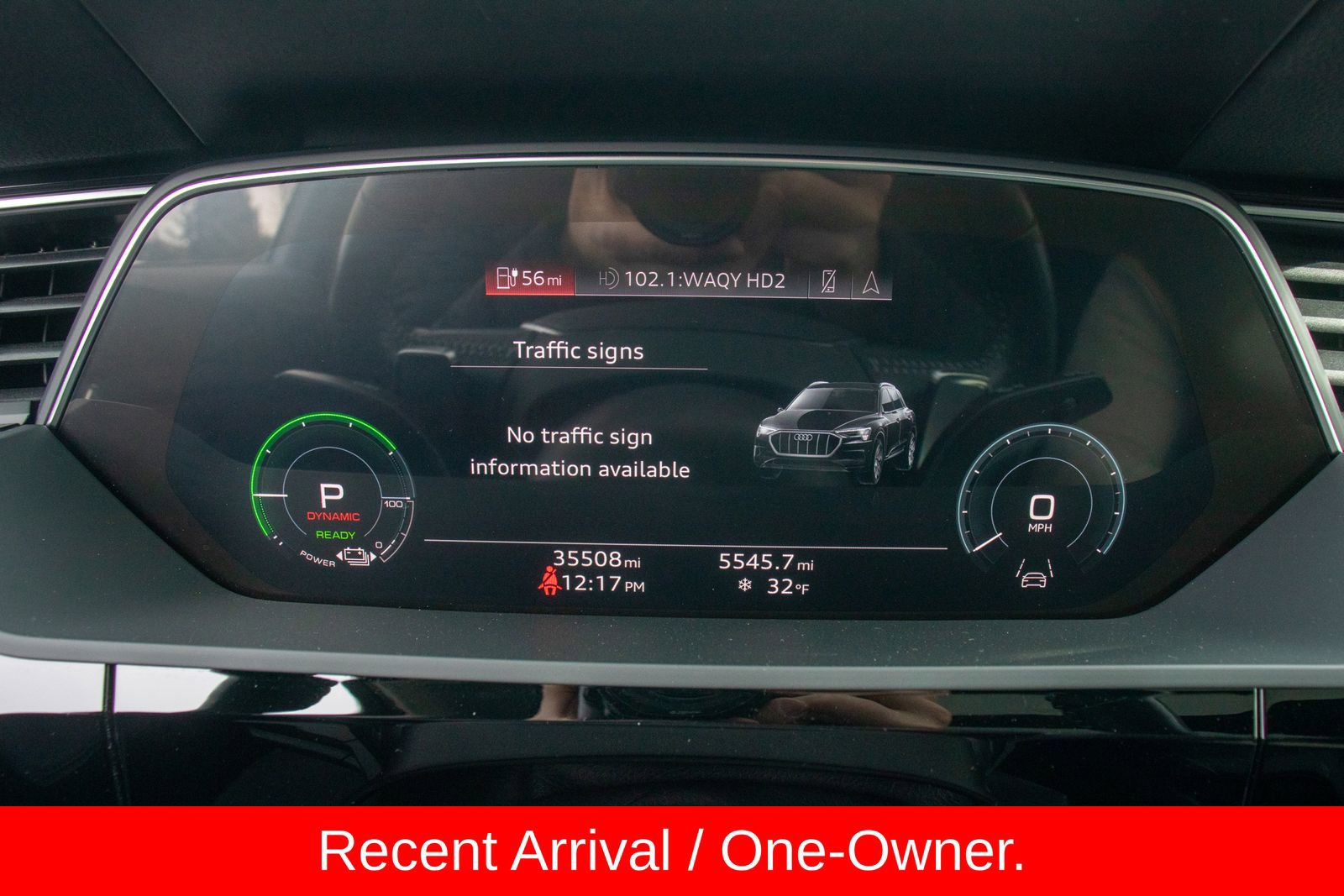 Used 2021 Audi e-tron Premium Plus w/ Premium Plus Package image 16