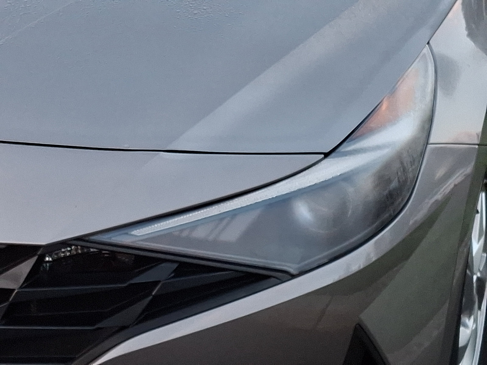 Used 2023 Hyundai Elantra SE FWD image 9