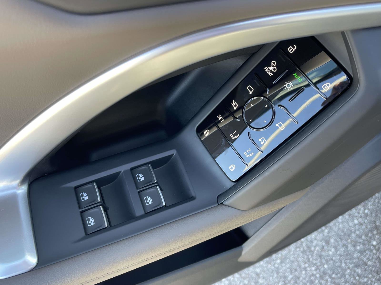 Certified 2025 Audi Q5 Prestige image 19