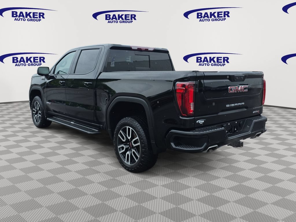 Used 2023 GMC Sierra 1500 AT4 w/ Technology Package AWD/4WD image 7