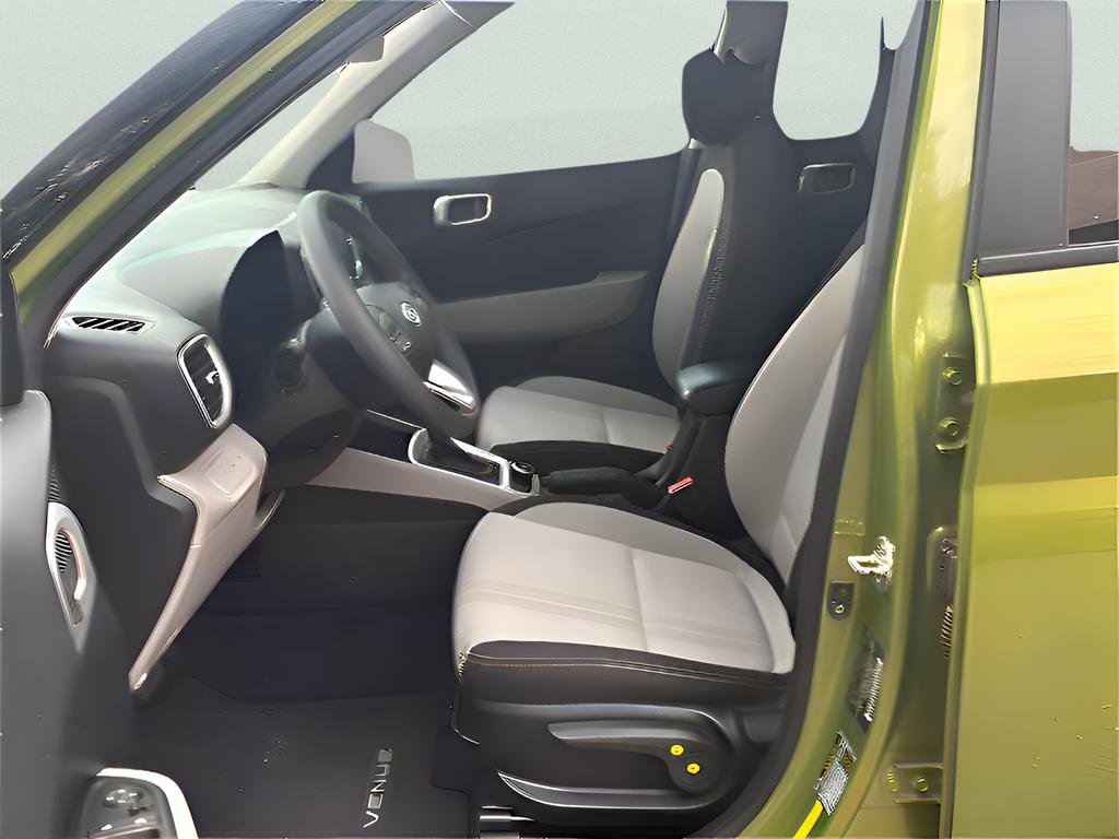 Used 2020 Hyundai Venue SEL image 37