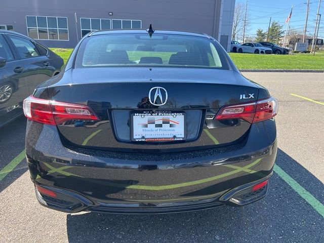 Used 2018 Acura ILX w/ Premium Package image 5