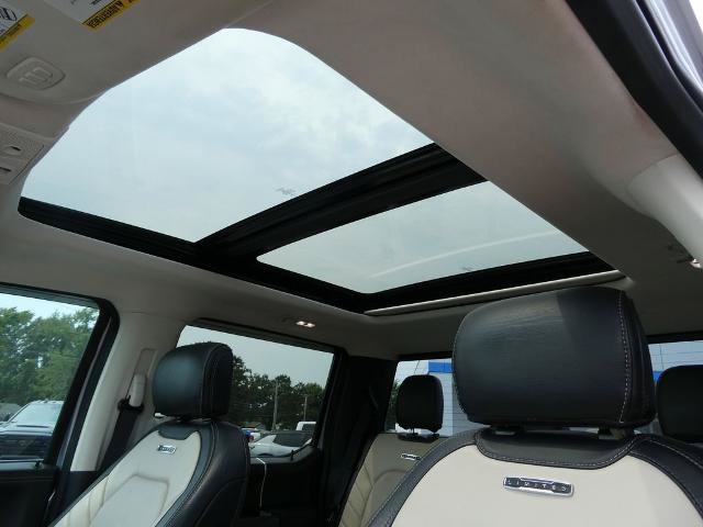 Certified 2021 Ford F350 Limited AWD/4WD image 29