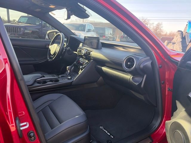 Used 2021 Lexus IS 350 F Sport w/ Navigation Package image 40