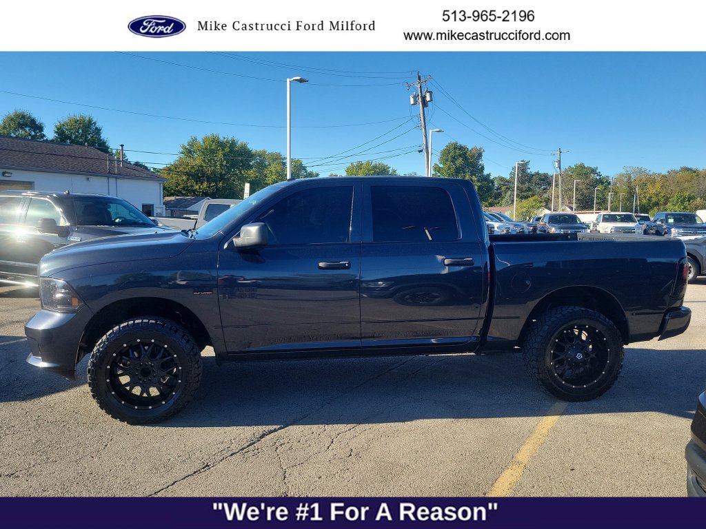 Used 2018 RAM 1500 Express w/ Express Value Package AWD/4WD image 2