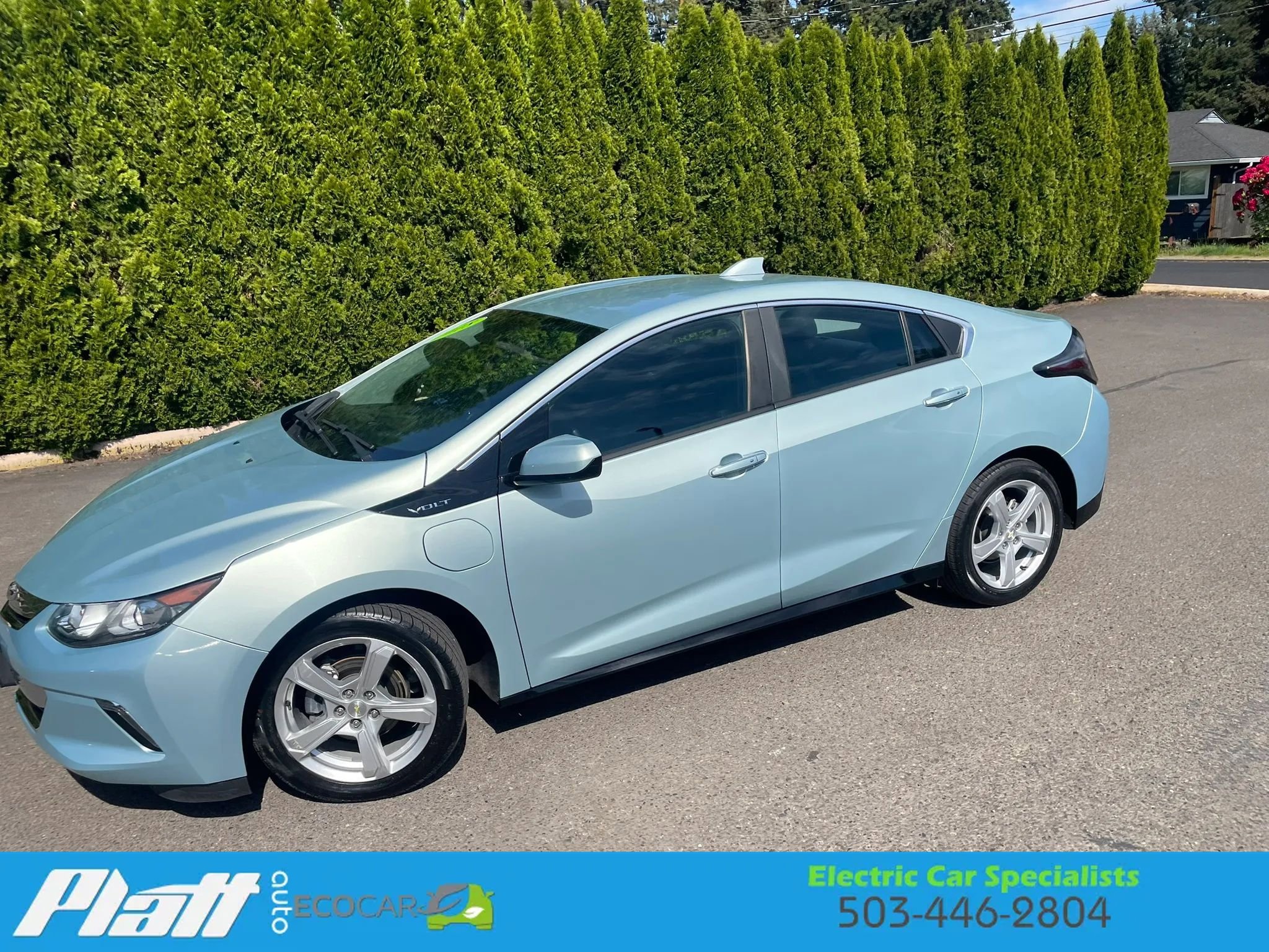 Used 2018 Chevrolet Volt LT w/ Comfort Package FWD image 4