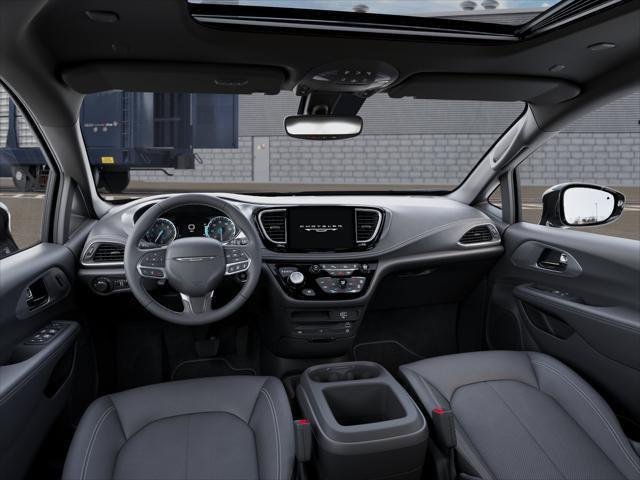 New 2027 Chrysler Pacifica Select w/ Family Tech Group FWD image 32