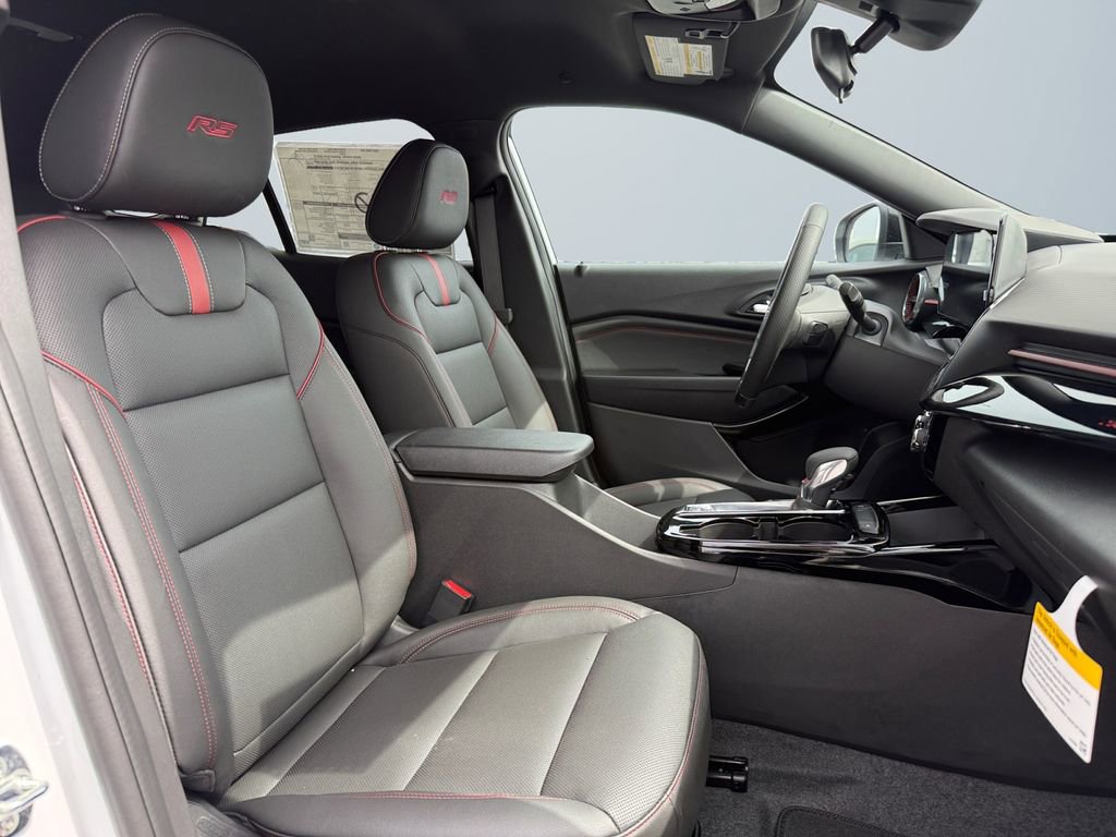 New 2026 Chevrolet Trax RS w/ Driver Confidence Package FWD image 15