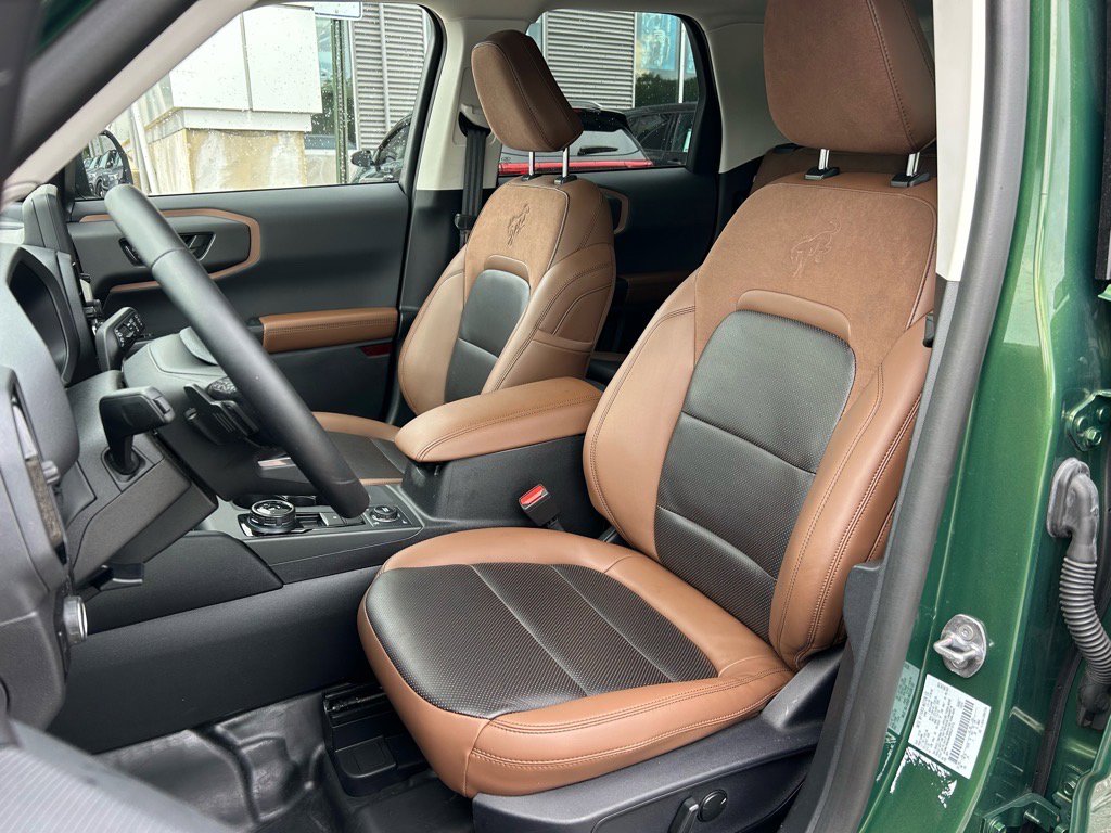 Used 2024 Ford Bronco Sport Badlands w/ Premium Package image 17