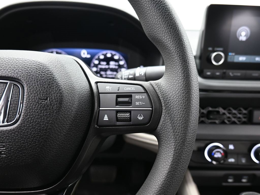 Certified 2025 Honda Accord LX image 47