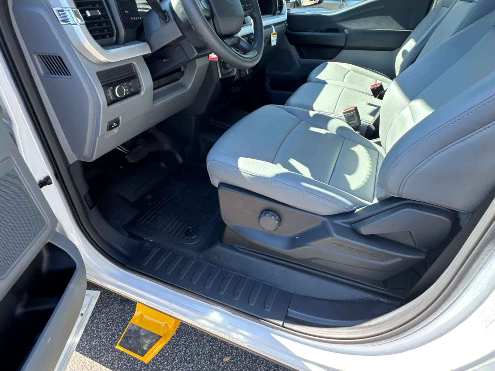 New 2026 Ford F250 XL image 9