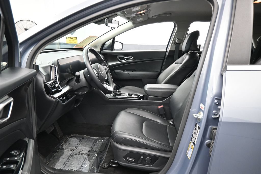 Used 2023 Kia Sportage EX FWD image 10