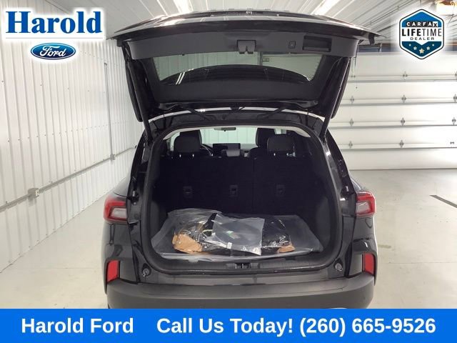 Used 2024 Ford Escape SE image 5