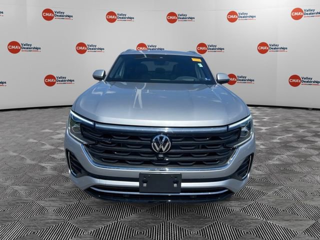 Used 2026 Volkswagen Atlas Cross Sport SEL Premium R-Line AWD/4WD image 8