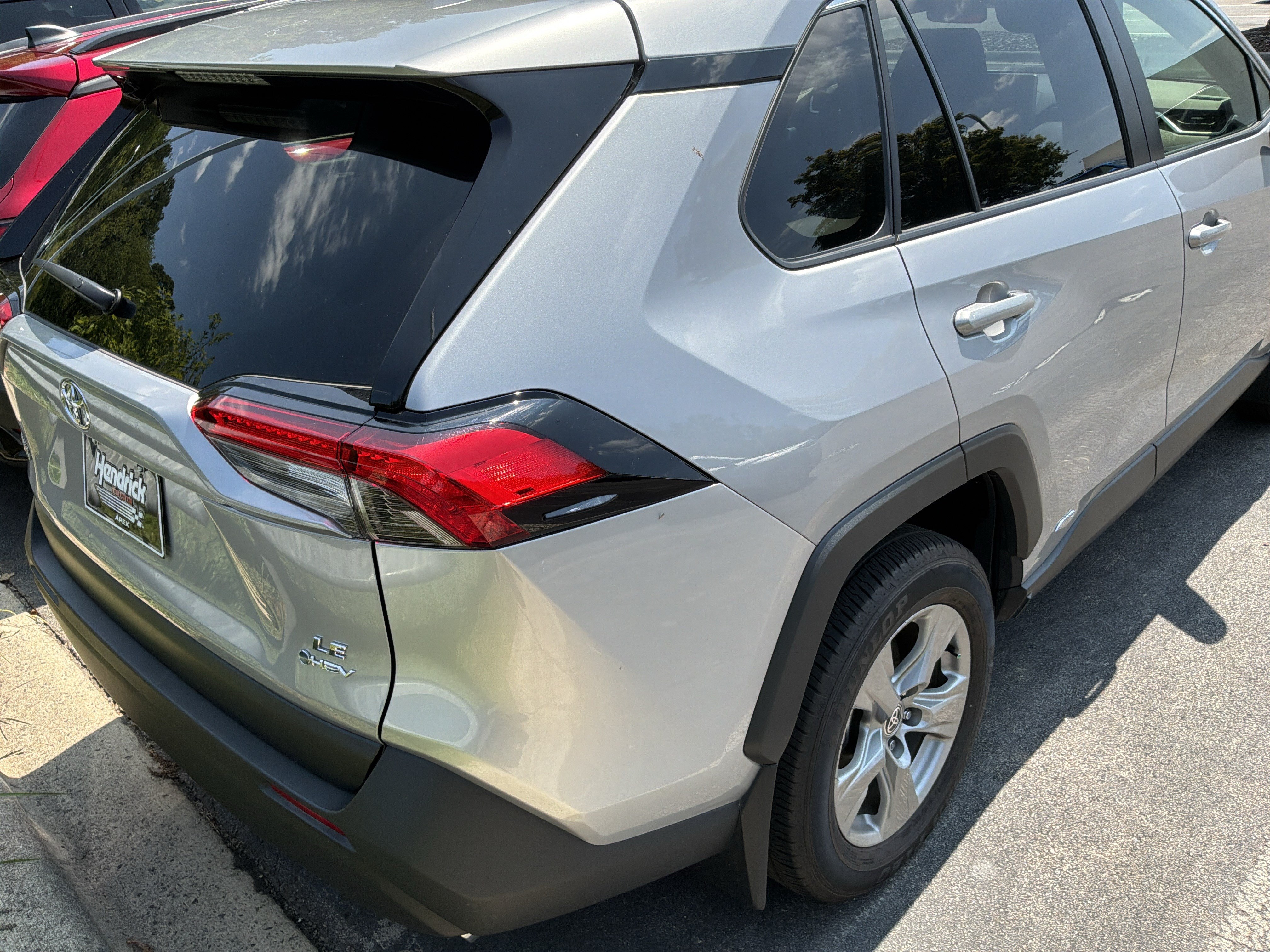 Used 2025 Toyota RAV4 LE AWD/4WD image 42