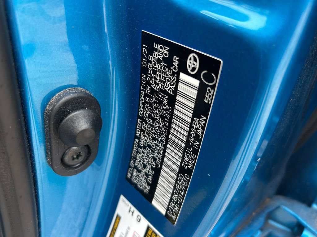 Certified 2021 Toyota Prius XLE FWD image 10