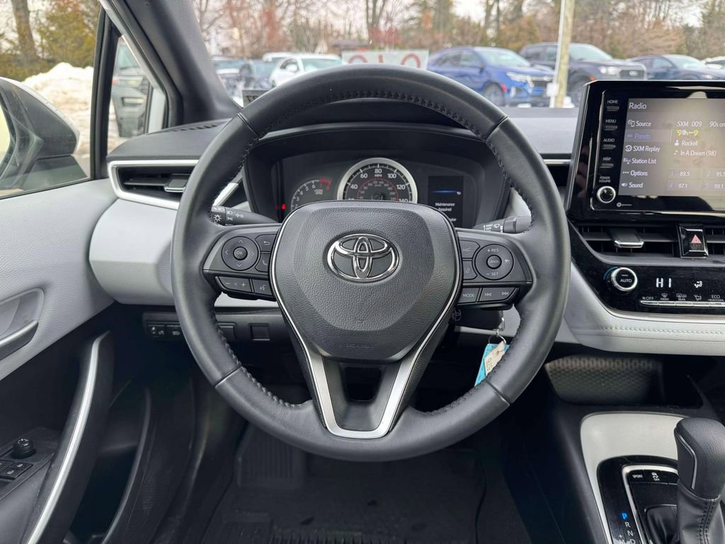 Used 2022 Toyota Corolla SE image 19