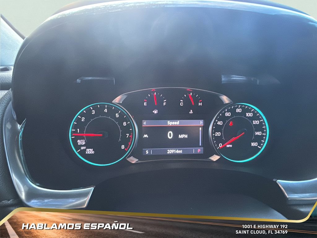 Used 2023 Chevrolet Traverse LT image 16